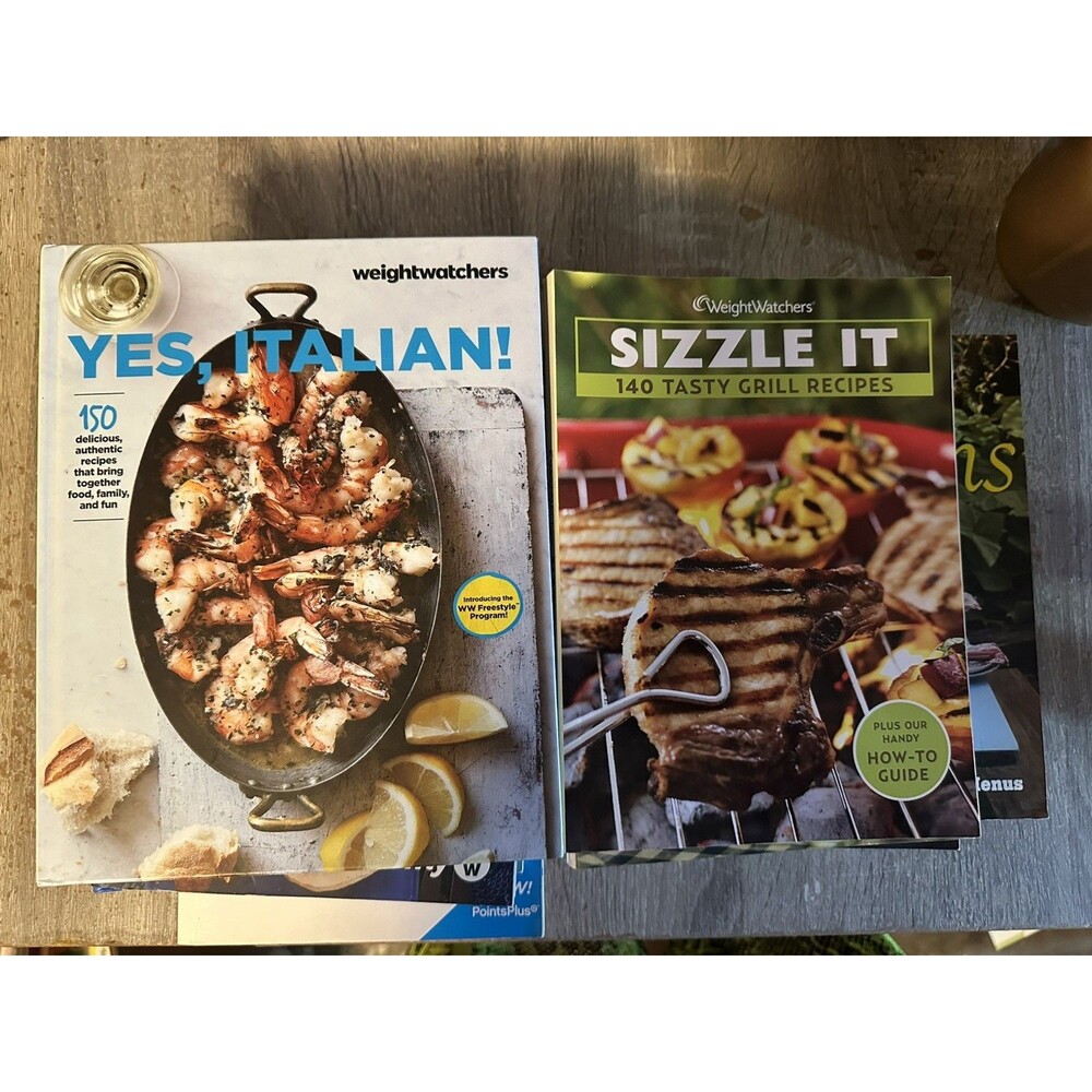 Lot Of  15 Weight Watchers Cookbooks Very Good Condition